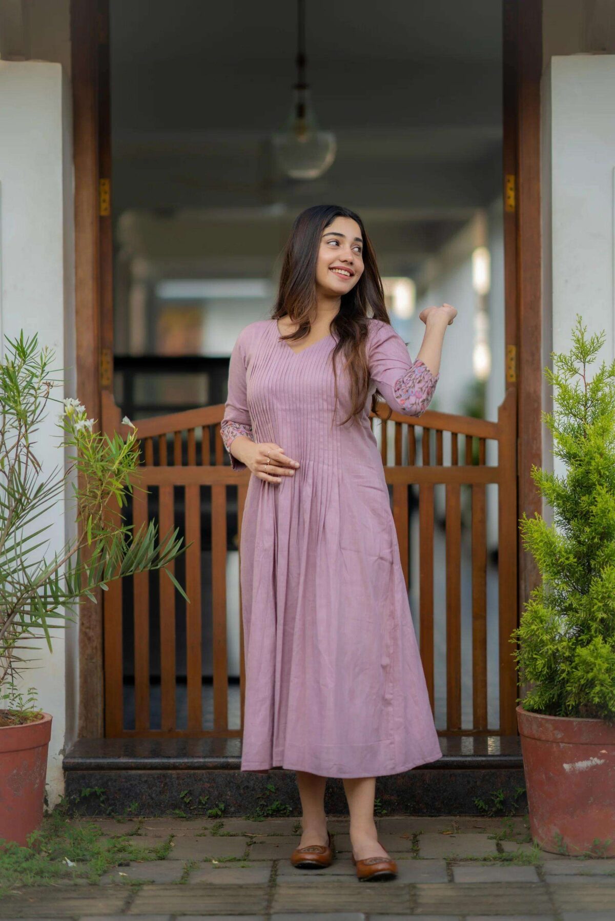 Radiate Elegance ? Women's Chic Embroidered Kurta Pant Set (XXL) - Image 3